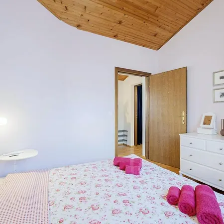 Ene In - Haus Fuer 6 Personen 빌라