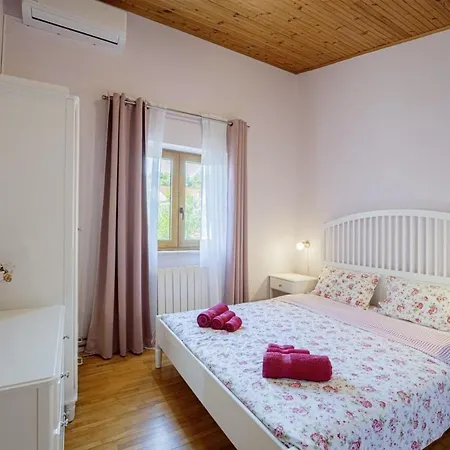 Ene In - Haus Fuer 6 Personen Willa