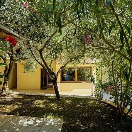 Ene In - Haus Fuer 6 Personen * Pula