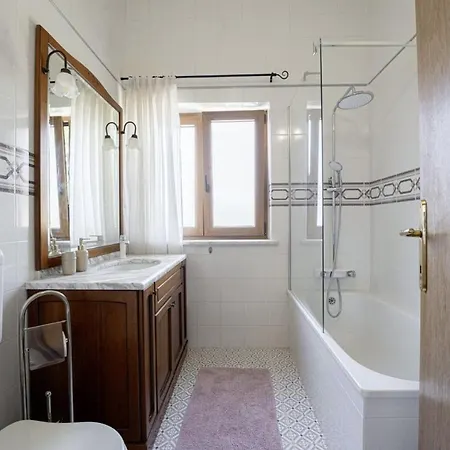 Villa Ene In - Haus Fuer 6 Personen Pula