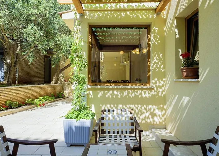 Ene In - Haus Fuer 6 Personen * Pula